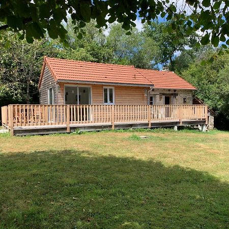 Petite Maison Conjat Saint-Julien-le-Petit Екстериор снимка