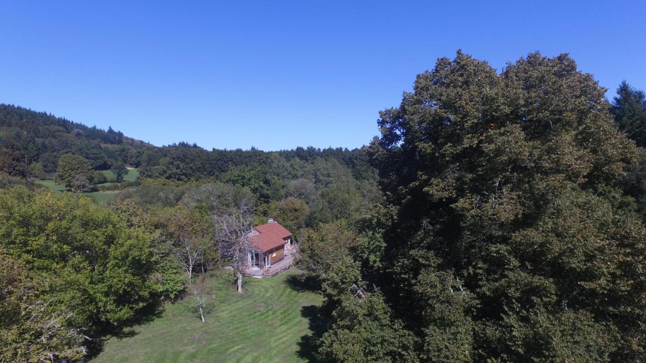 Petite Maison Conjat Saint-Julien-le-Petit Екстериор снимка